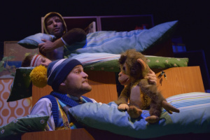 opice-z-nasej-police-autor-fotografie-bbd